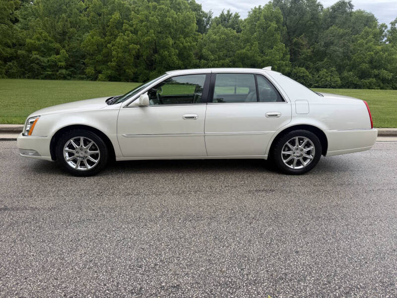 cadillac dts 2011 1G6KD5E64BU124066 image cadillac dts 2011 1G6KD5E64BU124066 image