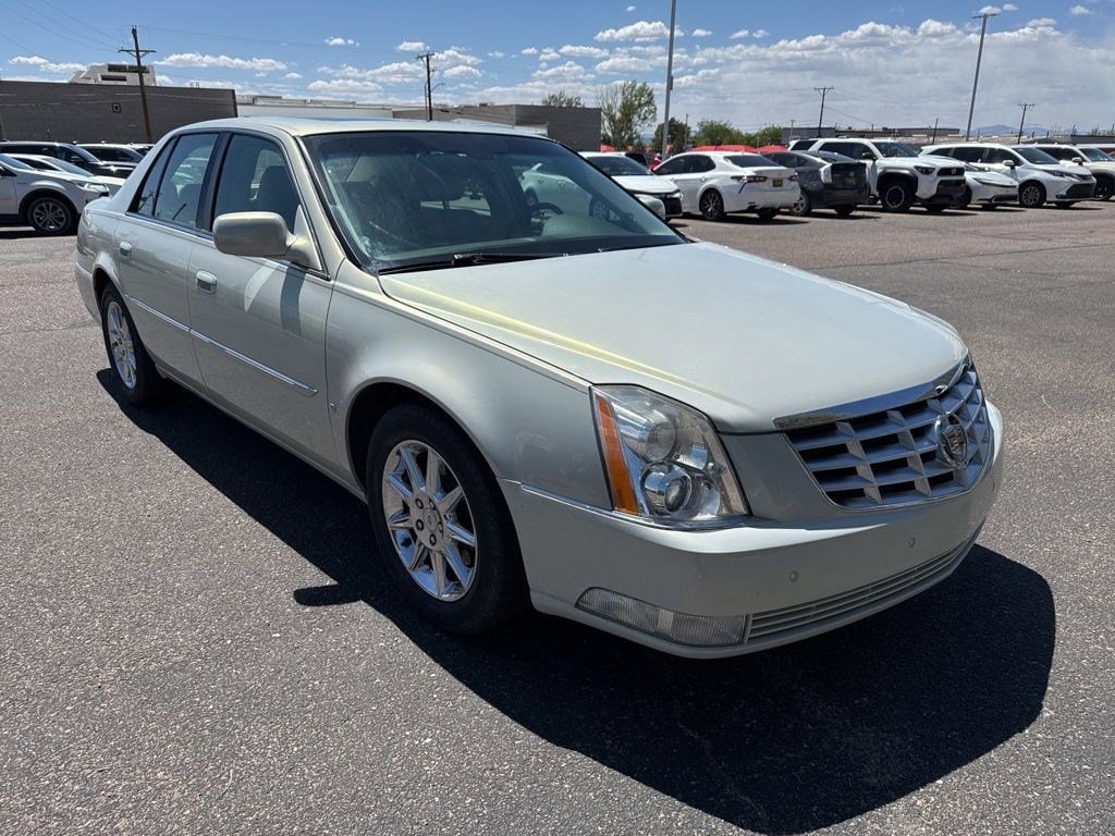 cadillac dts 2010 1G6KD5EY9AU102600 image cadillac dts 2010 1G6KD5EY9AU102600 image