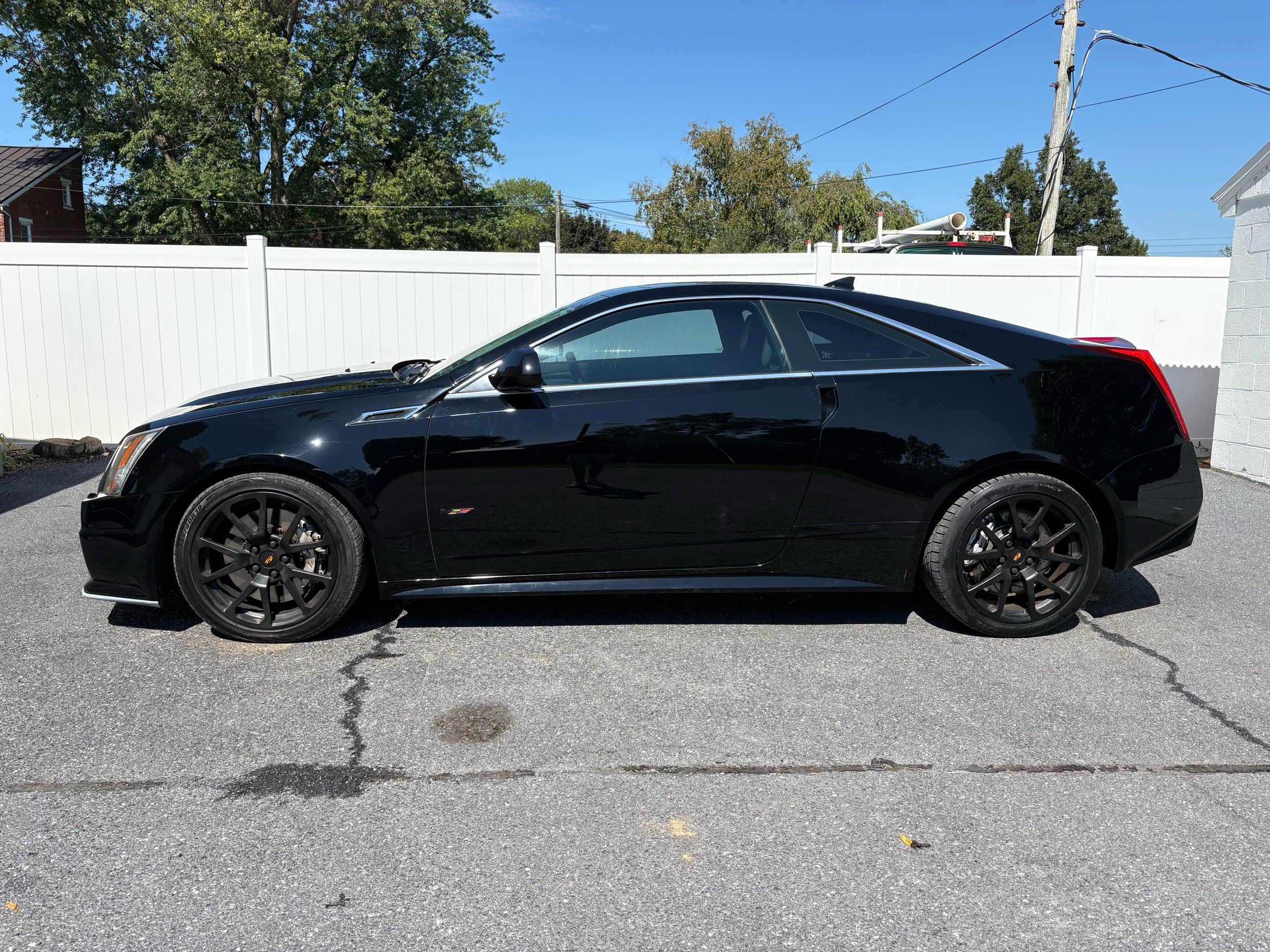 cadillac cts 2011 1G6DV1EPXB0118562 image cadillac cts 2011 1G6DV1EPXB0118562 image