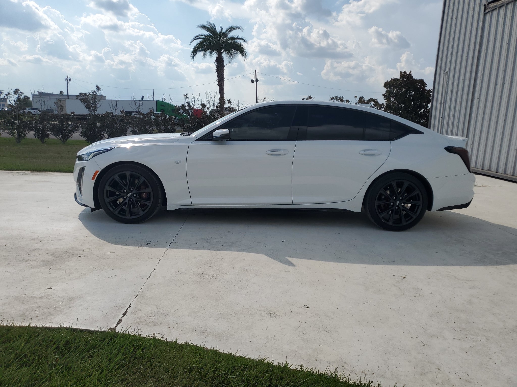 cadillac ct5 2023 1G6DP5RK4P0109895 image cadillac ct5 2023 1G6DP5RK4P0109895 image