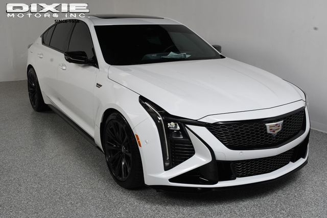 cadillac ct5 2026 1G6D35R61T0810564 image cadillac ct5 2026 1G6D35R61T0810564 image