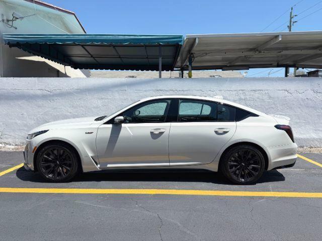 cadillac ct5 2022 1G6D35R60N0810686 image cadillac ct5 2022 1G6D35R60N0810686 image