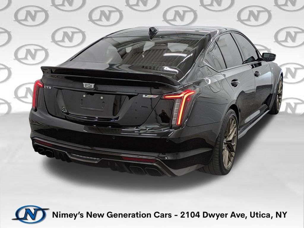 cadillac ct5 2022 1G6D25R67N0860102 image cadillac ct5 2022 1G6D25R67N0860102 image