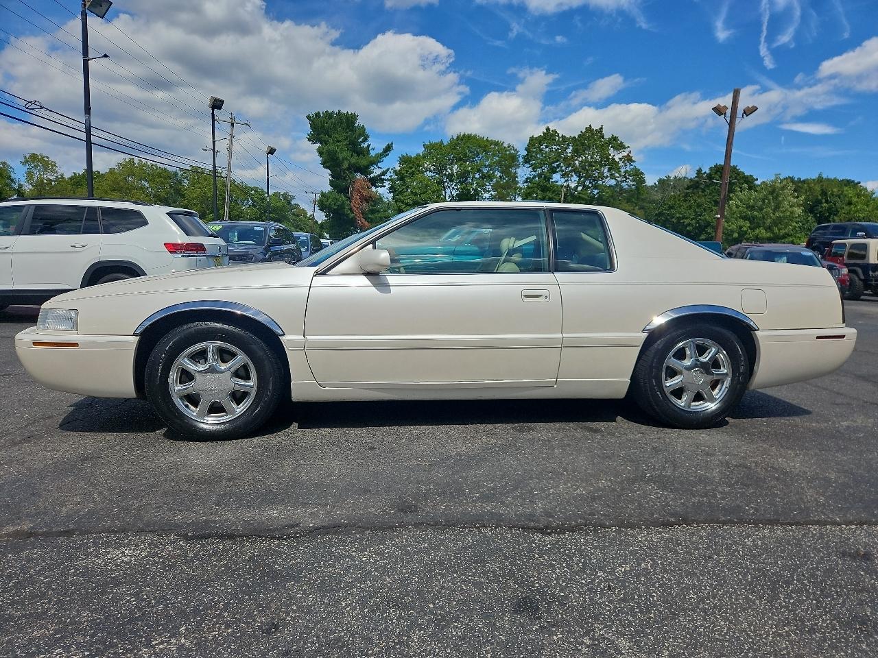 cadillac eldorado 2002 1G6ET12932B104152 image cadillac eldorado 2002 1G6ET12932B104152 image