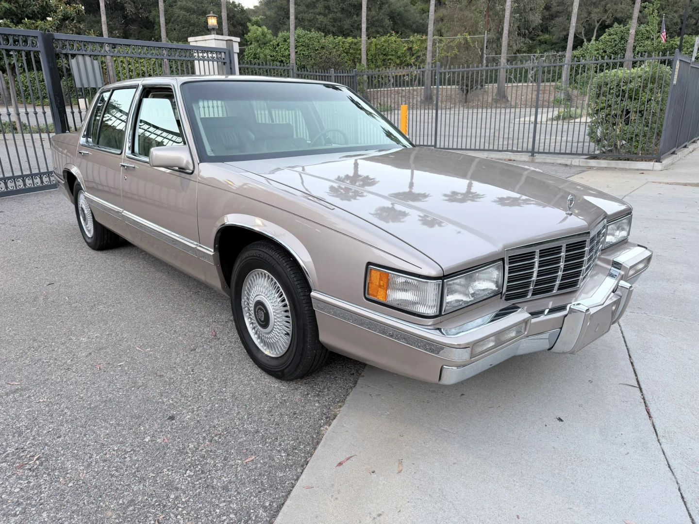 cadillac deville 1992 1G6CD53B6N4277718 image cadillac deville 1992 1G6CD53B6N4277718 image