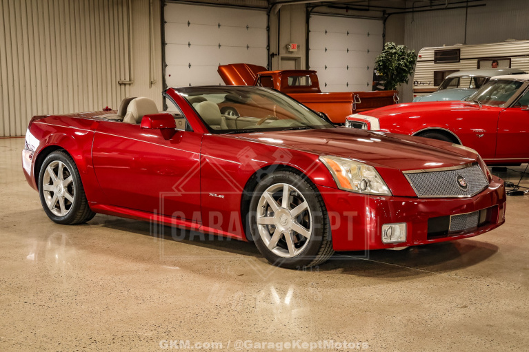 cadillac xlr 2005 1G6YV34AX55600448 image cadillac xlr 2005 1G6YV34AX55600448 image