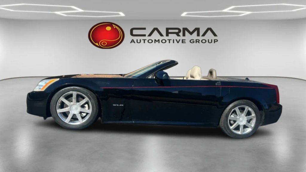 cadillac xlr 2005 1G6YV34A355601098 image cadillac xlr 2005 1G6YV34A355601098 image