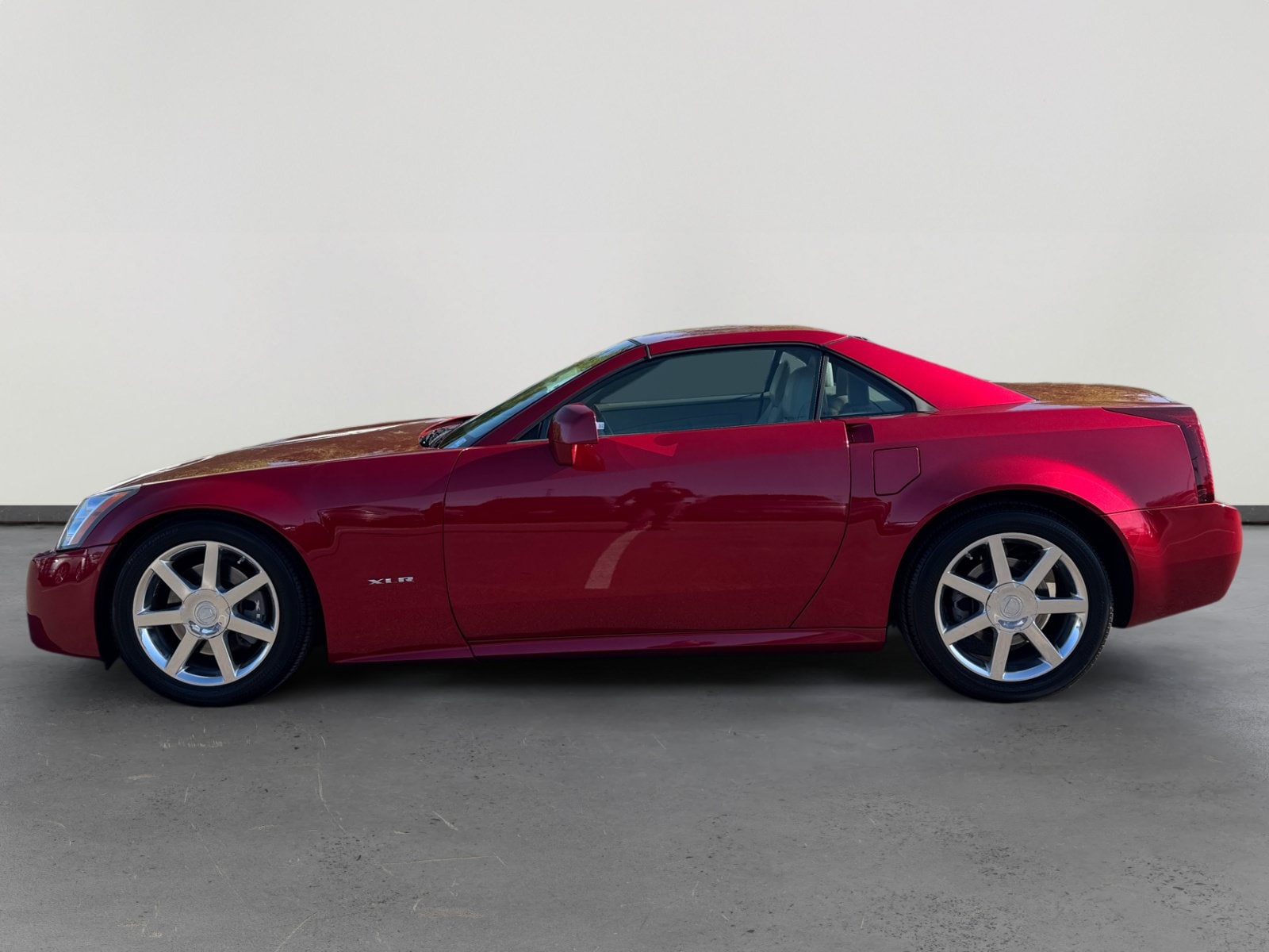 cadillac xlr 2005 1G6YV34A655601905 image cadillac xlr 2005 1G6YV34A655601905 image