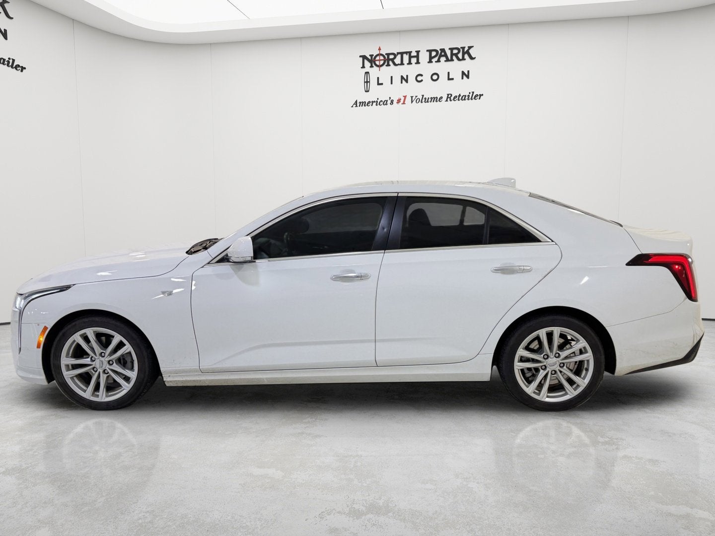 cadillac ct4 2024 1G6DA5RK0R0131753 image cadillac ct4 2024 1G6DA5RK0R0131753 image