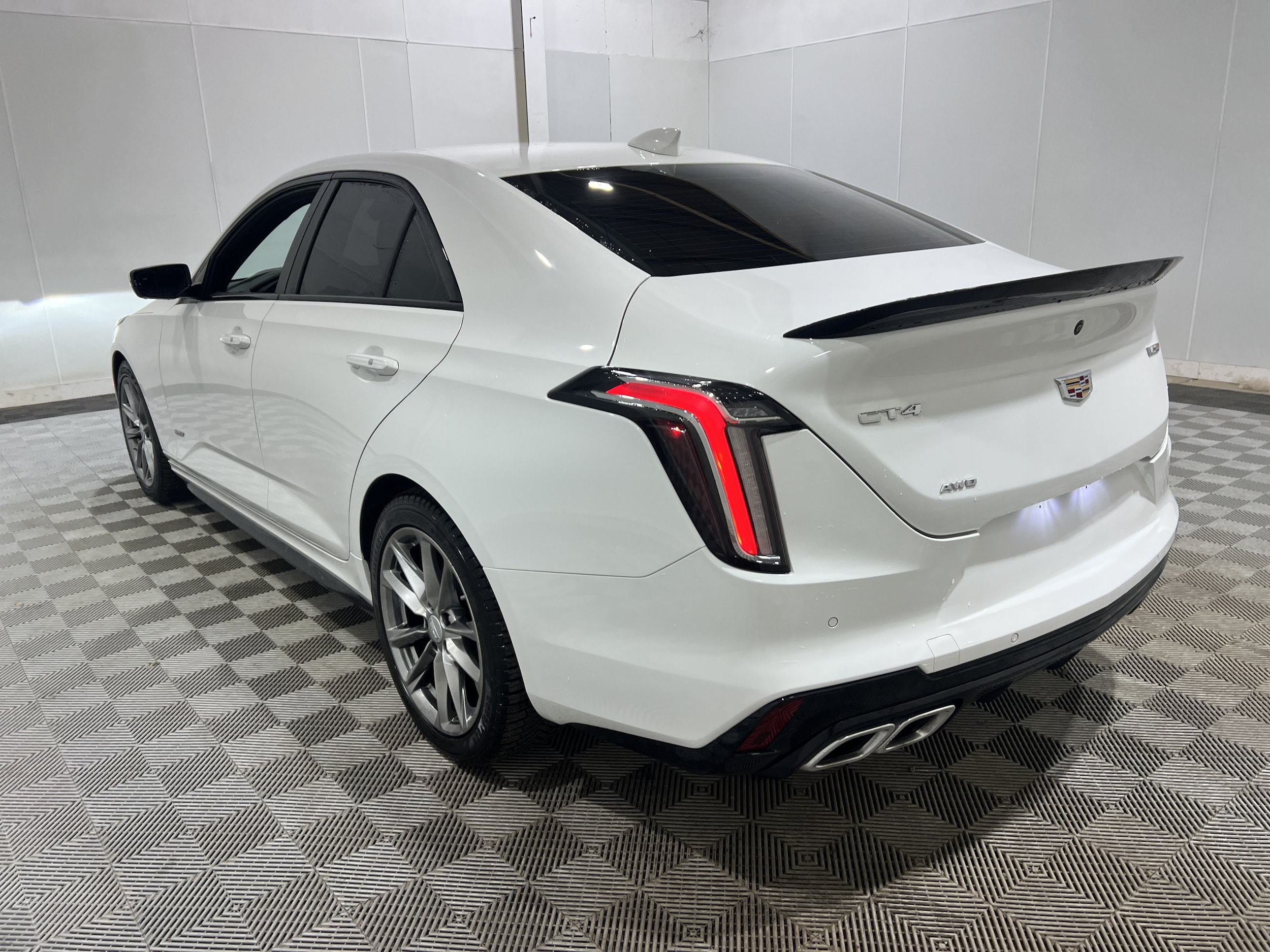cadillac ct4 2024 1G6DH5RL0R0124824 image cadillac ct4 2024 1G6DH5RL0R0124824 image