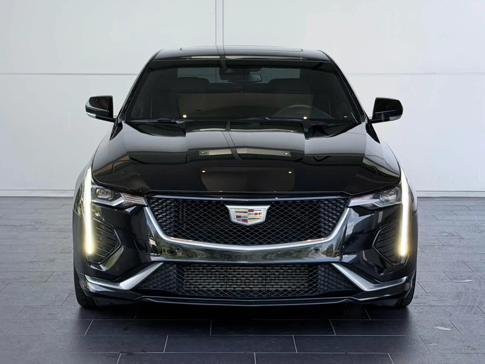 cadillac ct4 2024 1G6DC5RK4R0105747 image cadillac ct4 2024 1G6DC5RK4R0105747 image