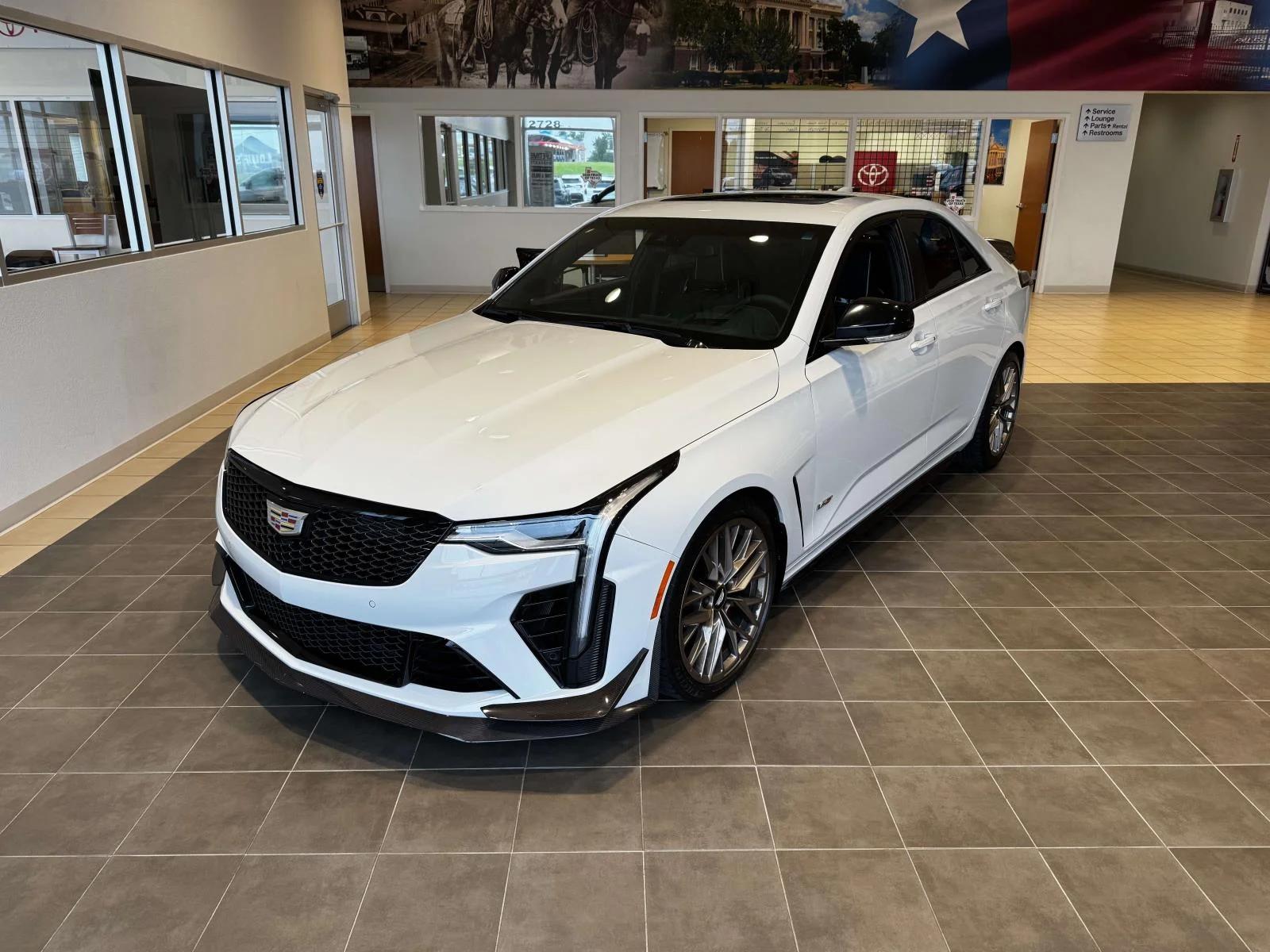 cadillac ct4 2022 1G6D65RP3N0460227 image cadillac ct4 2022 1G6D65RP3N0460227 image