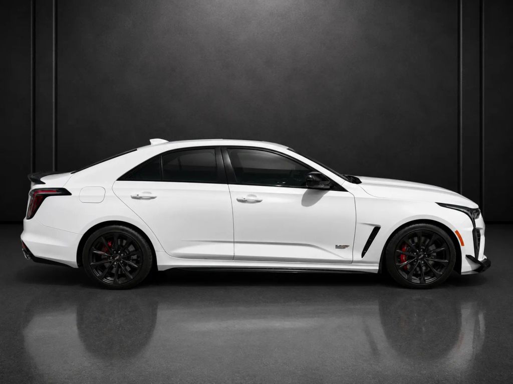 cadillac ct4 2025 1G6D65RP2S0460098 image cadillac ct4 2025 1G6D65RP2S0460098 image