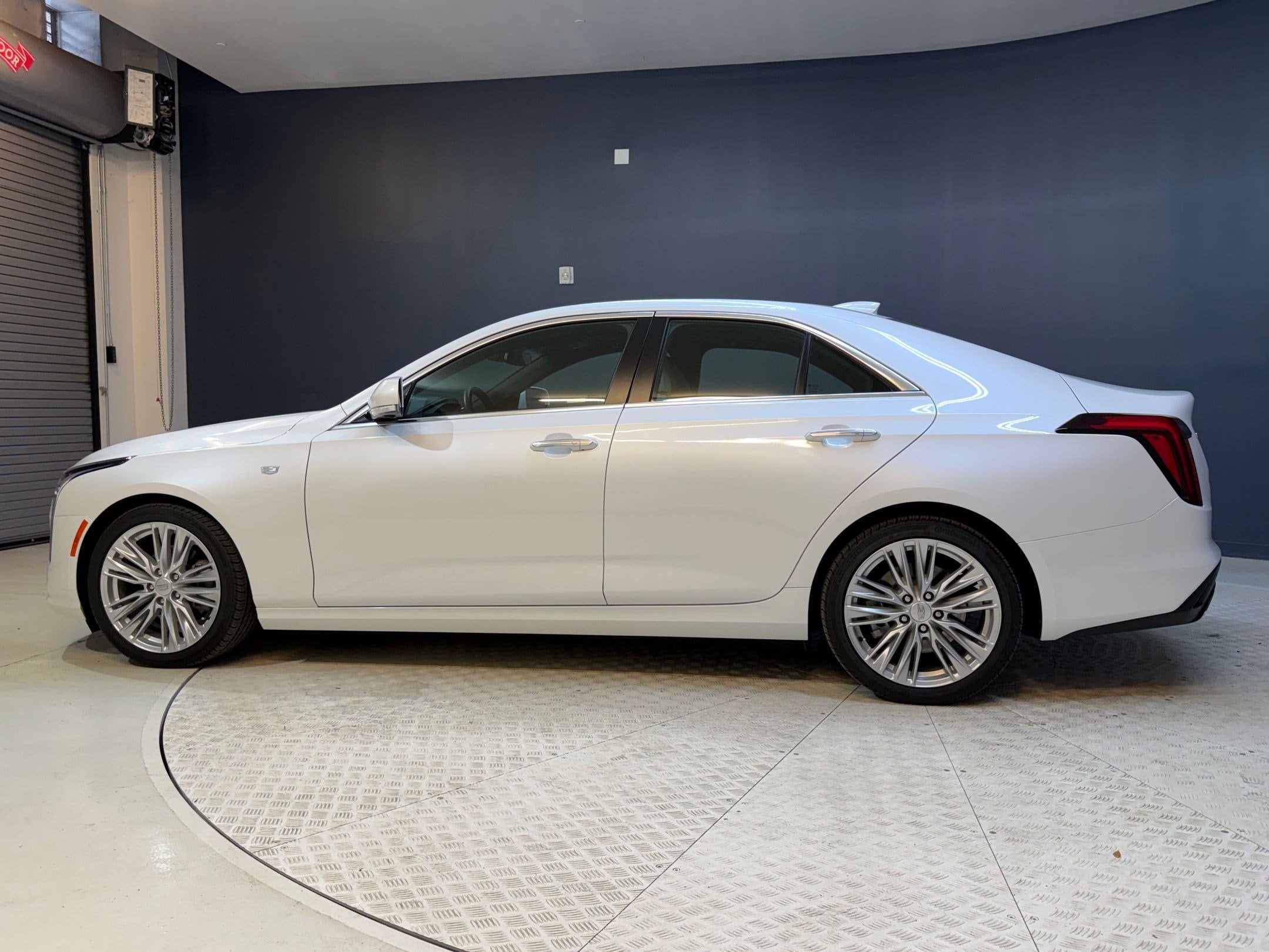 cadillac ct4 2025 1G6DB5RK6S0104947 image cadillac ct4 2025 1G6DB5RK6S0104947 image