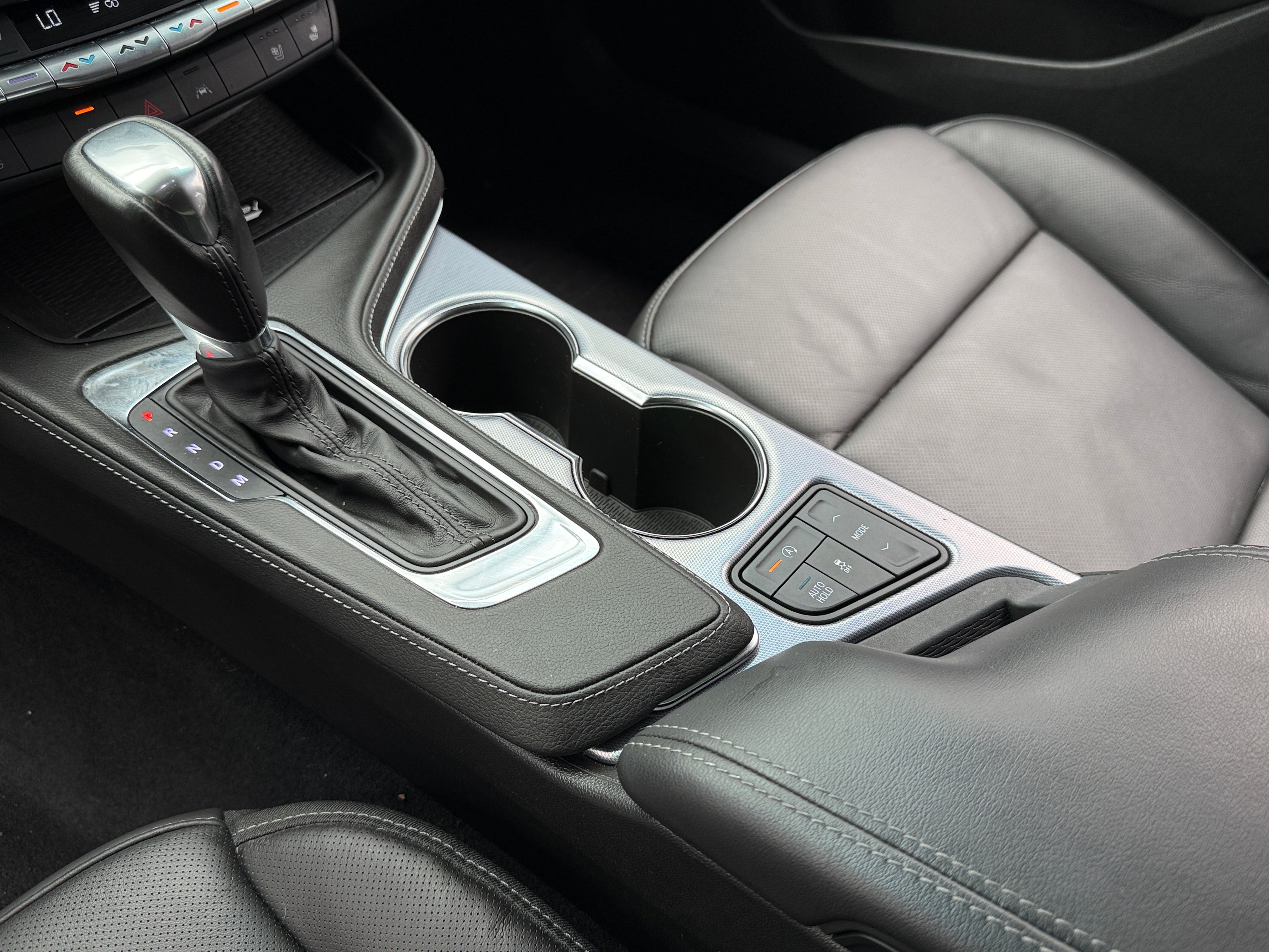 cadillac ct4 2025 1G6DF5RK4S0122643 image cadillac ct4 2025 1G6DF5RK4S0122643 image