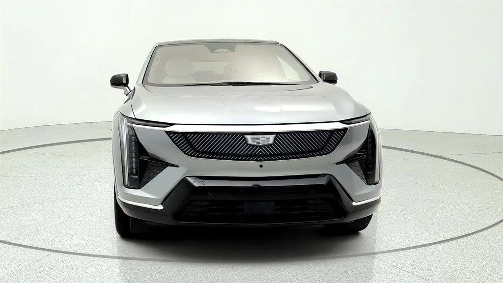cadillac optiq 2026 3GYK3BM59TS137012 image cadillac optiq 2026 3GYK3BM59TS137012 image