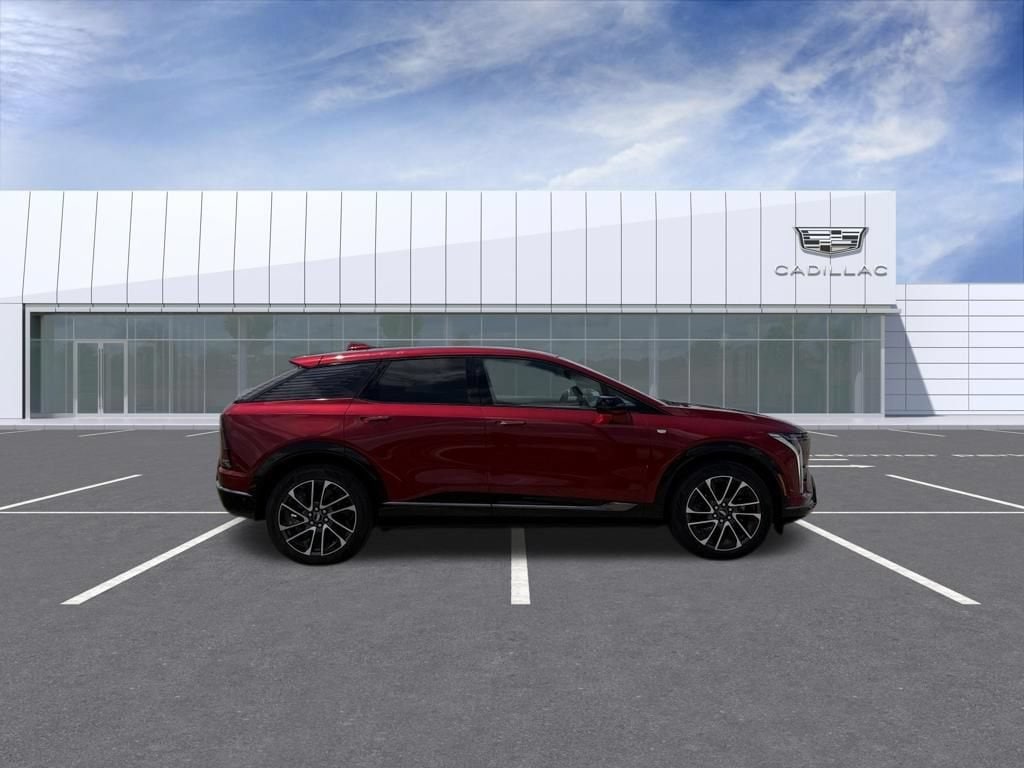 cadillac optiq 2025 3GYK3GMRXSS138328 image cadillac optiq 2025 3GYK3GMRXSS138328 image