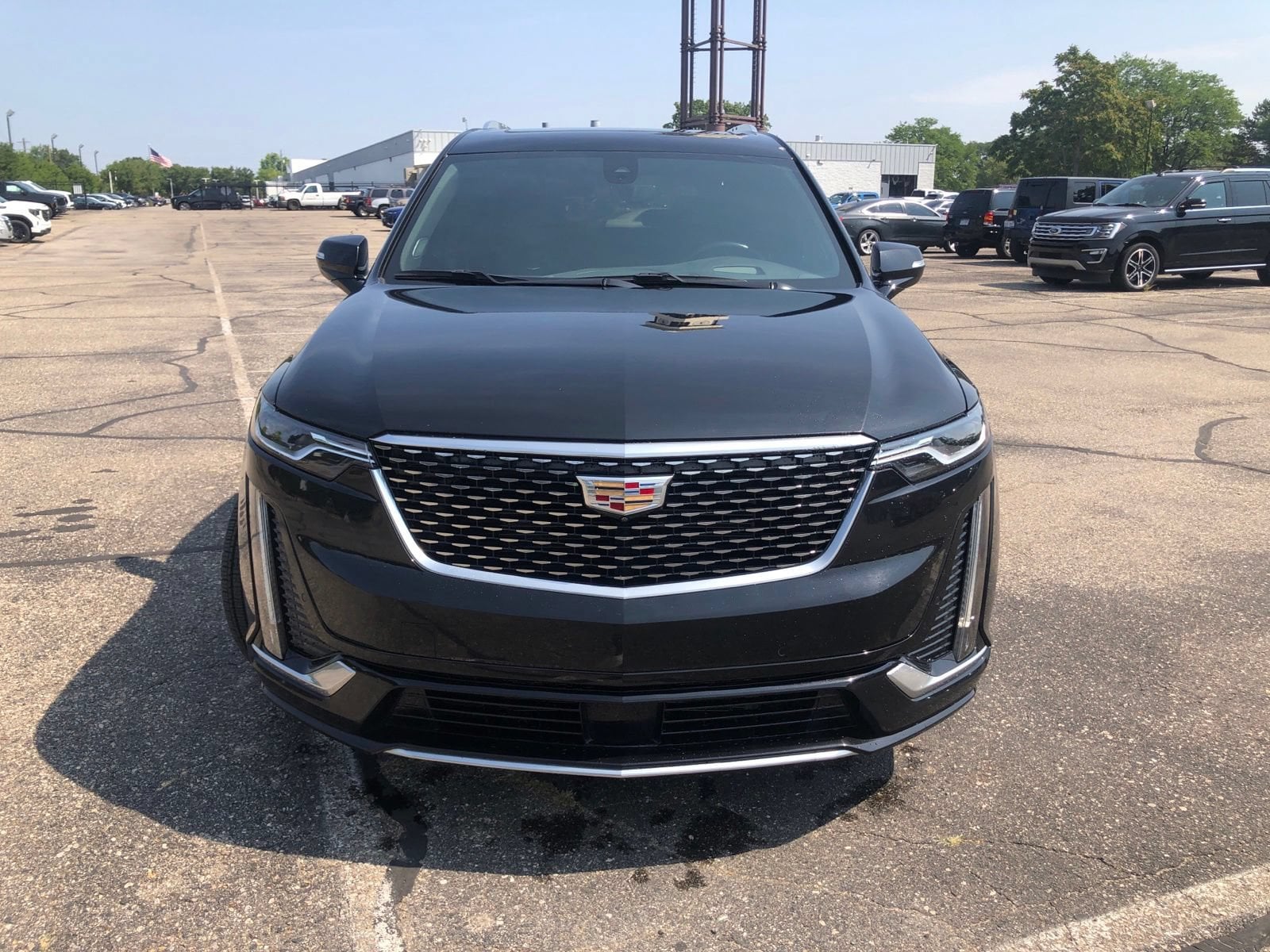 cadillac xt6 2024 1GYKPDRSXRZ700241 image cadillac xt6 2024 1GYKPDRSXRZ700241 image